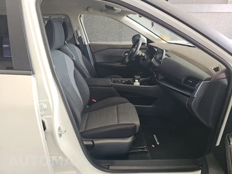 2023 Nissan Rogue SV – miniatura 8