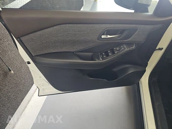 2023 Nissan Rogue SV – miniatura 9