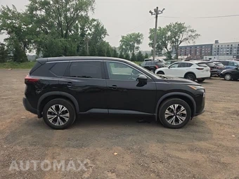 2023 Nissan Rogue SV - miniatura 4