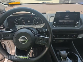 2023 Nissan Rogue SV - miniatura 12