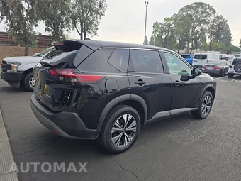 2023 Nissan Rogue SV – miniatura 4