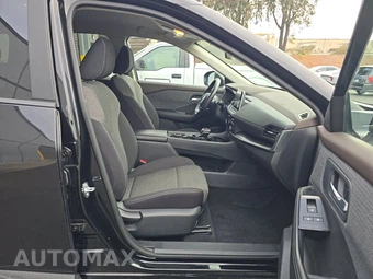 2023 Nissan Rogue SV – miniatura 8