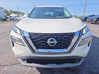2023 Nissan Rogue SV – miniatura 2