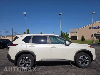 2023 Nissan Rogue SV – miniatura 4