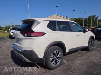 2023 Nissan Rogue SV – miniatura 5