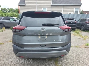 2023 Nissan Rogue SV - miniatura 6