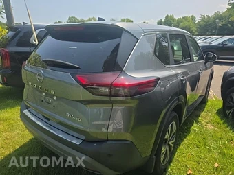 2023 Nissan Rogue SV - miniatura 5