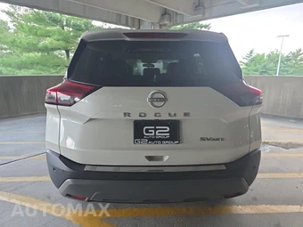 2023 Nissan Rogue SV - miniatura 6