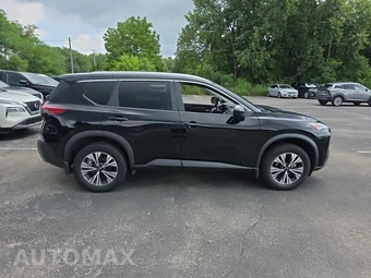 2023 Nissan Rogue SV - miniatura 4