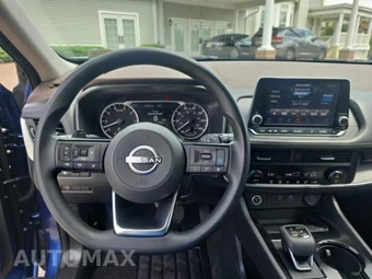 2023 Nissan Rogue SV - miniatura 2