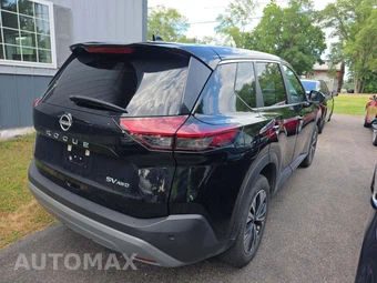 2023 Nissan Rogue SV – miniatura 3