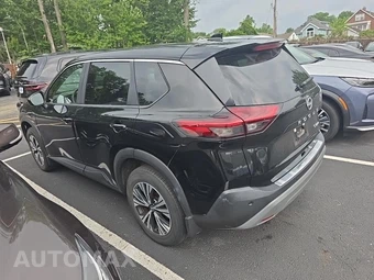 2023 Nissan Rogue SV - miniatura 8