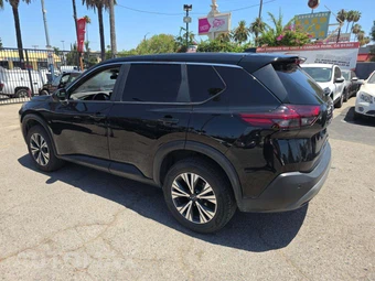 2023 Nissan Rogue SV - miniatura 2