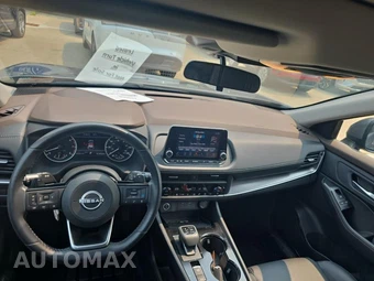 2023 Nissan Rogue SV – miniatura 12