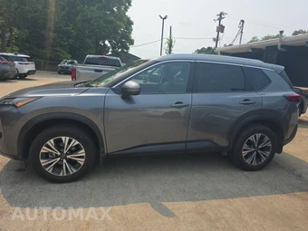 2023 Nissan Rogue SV – miniatura 8