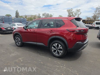 2023 Nissan Rogue SV – miniatura 6