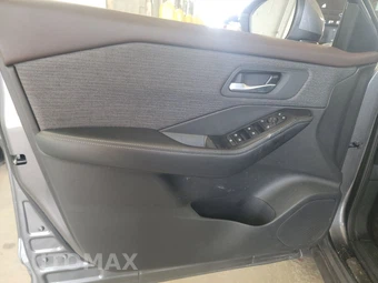 2023 Nissan Rogue SV – miniatura 9