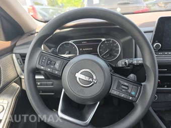 2023 Nissan Rogue SV – miniatura 10