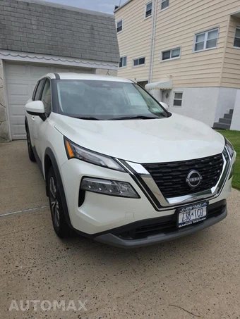 2023 Nissan Rogue SV - miniatura 3