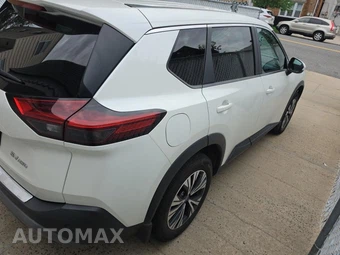 2023 Nissan Rogue SV - miniatura 4