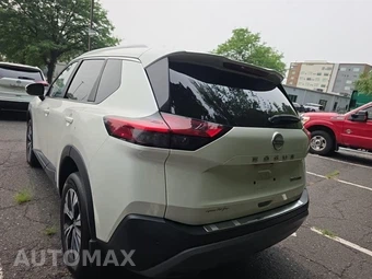 2023 Nissan Rogue SV - miniatura 7