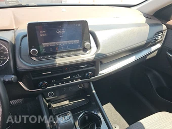2023 Nissan Rogue SV - miniatura 11
