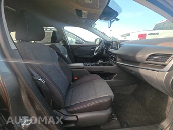 2023 Nissan Rogue SV – miniatura 8