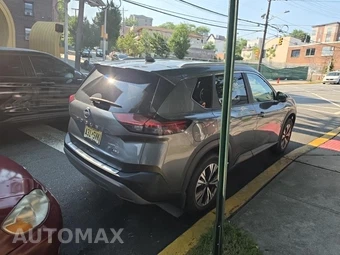 2023 Nissan Rogue SV – miniatura 5