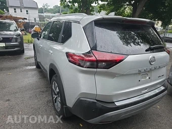 2023 Nissan Rogue SV - miniatura 7