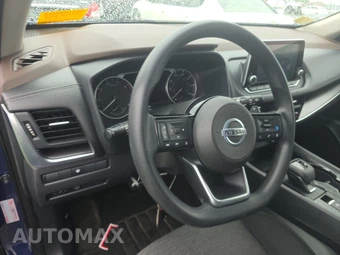 2023 Nissan Rogue SV – miniatura 10