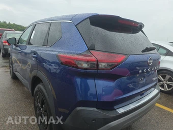 2023 Nissan Rogue SV – miniatura 6