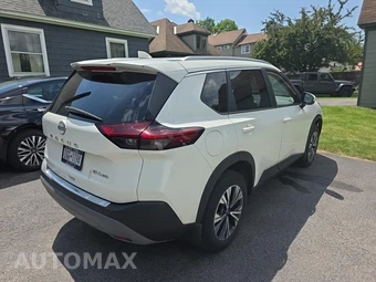 2023 Nissan Rogue SV – miniatura 5