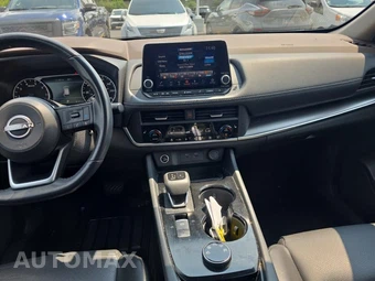 2023 Nissan Rogue SV - miniatura 12