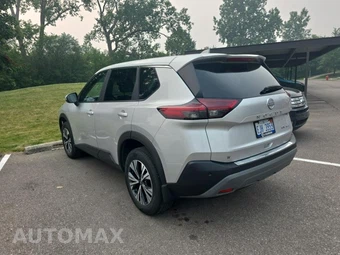 2023 Nissan Rogue SV - miniatura 7