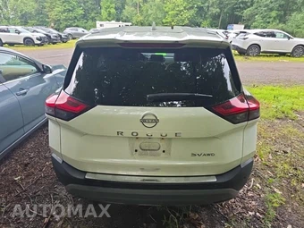 2023 Nissan Rogue SV - miniatura 6
