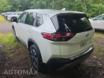 2023 Nissan Rogue SV - miniatura 7