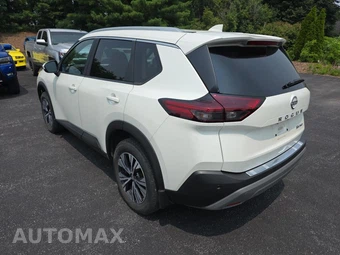 2023 Nissan Rogue SV – miniatura 7