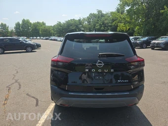 2023 Nissan Rogue SV - miniatura 6