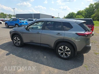 2023 Nissan Rogue SV - miniatura 8