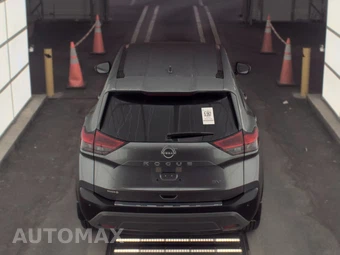 2023 Nissan Rogue SV - miniatura 5