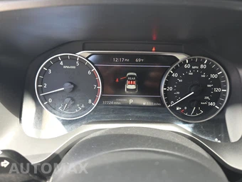 2023 Nissan Rogue SV - miniatura 12
