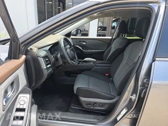 2023 Nissan Rogue SV - miniatura 7