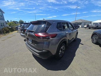 2023 Nissan Rogue SV - miniatura 3