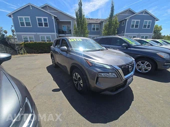 2023 Nissan Rogue SV - miniatura 4
