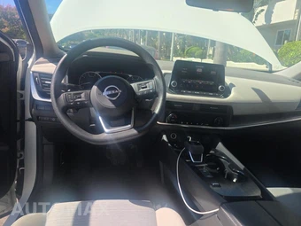 2023 Nissan Rogue SV - miniatura 12