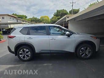 2023 Nissan Rogue SV - miniatura 4