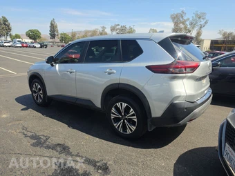 2023 Nissan Rogue SV - miniatura 6