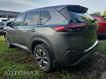 2023 Nissan Rogue SV – miniatura 7