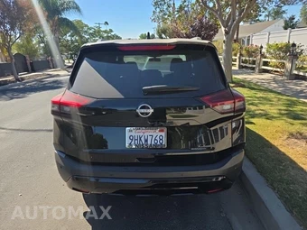 2023 Nissan Rogue SV - miniatura 6
