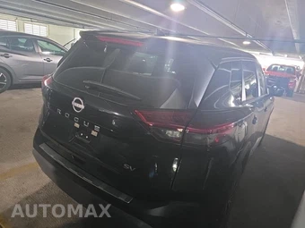 2023 Nissan Rogue SV - miniatura 5